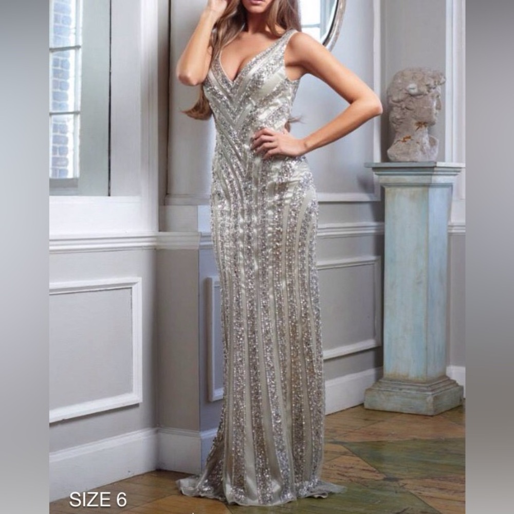 NWT Terani Couture Silver Sequin Gown